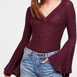 Free People - Intimately Soo Dramatic Bell Sleeve Knit V Neck Top